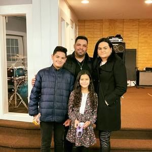 Meet your Posher, Rodrigo nava